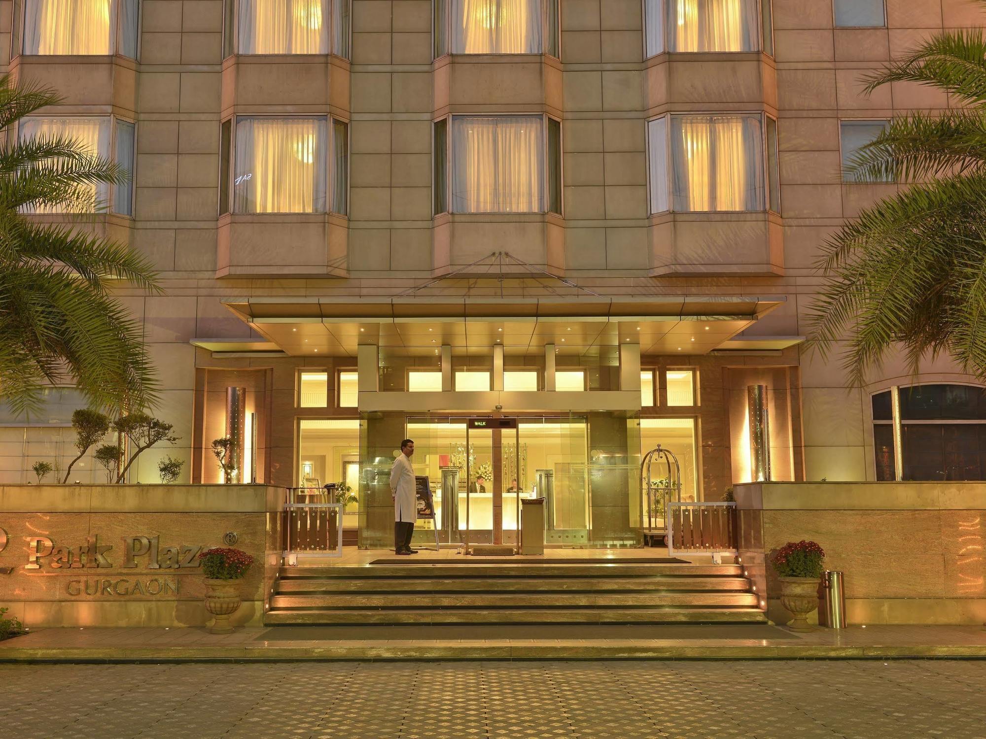 Park Plaza Gurgaon Hotel Buitenkant foto The Royal